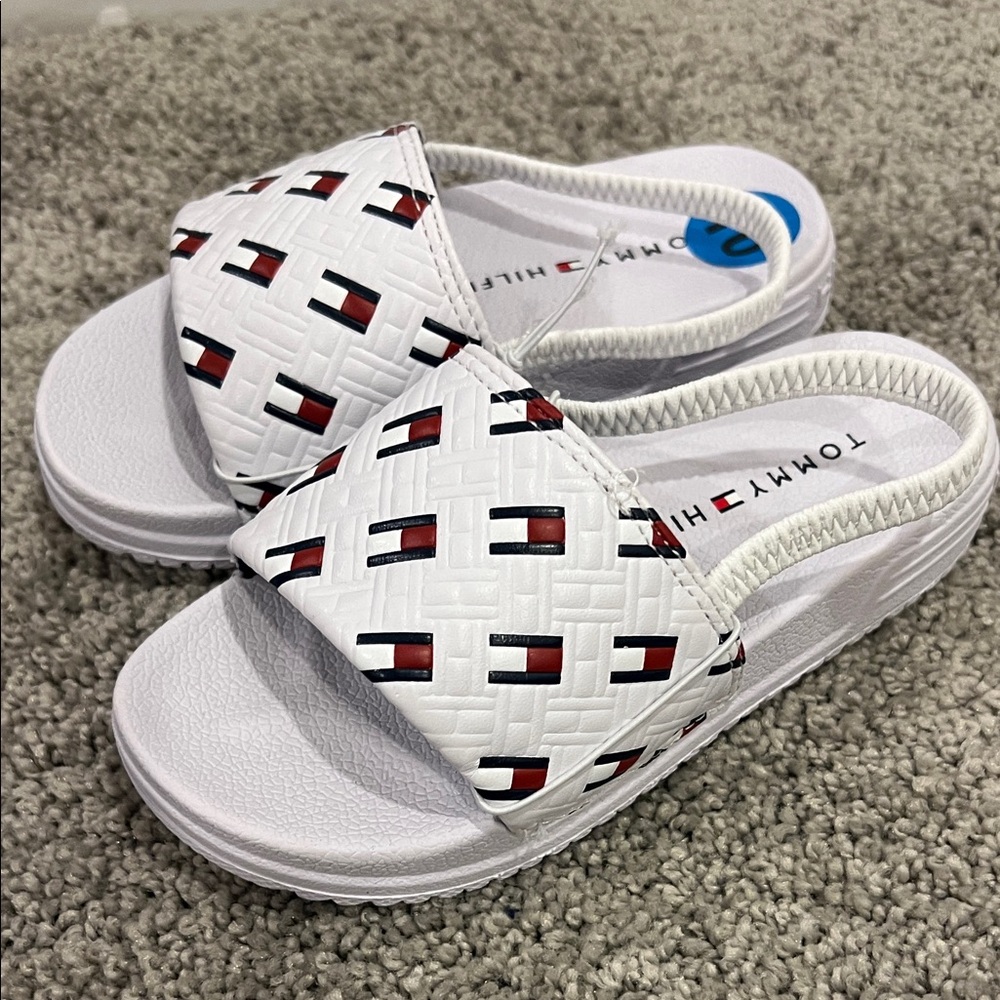 Girls size 10 set of 3 shoes - Picture 10 of 14